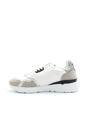Womash sneaker VR212421-White-Sillver