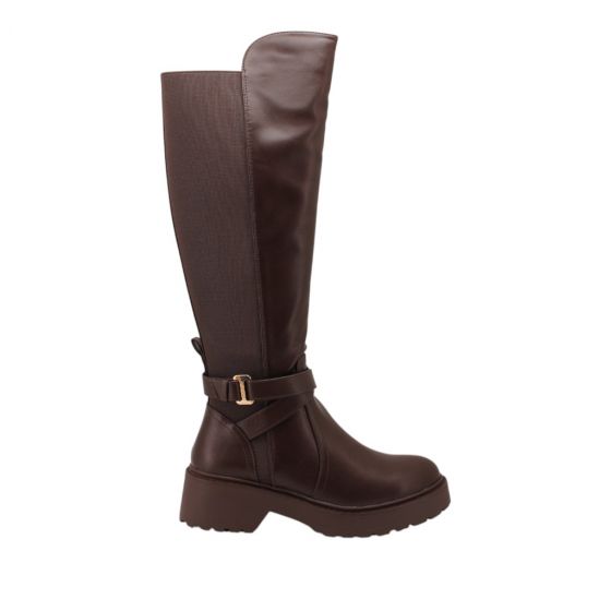 Steve Madden laars Caller Brown
