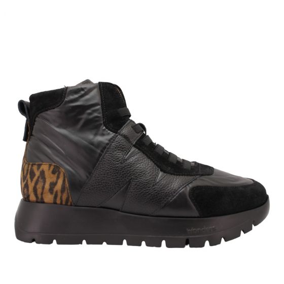 Wonders sneaker A2471-Negro