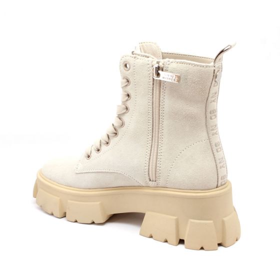 steve madden tanker boots beige