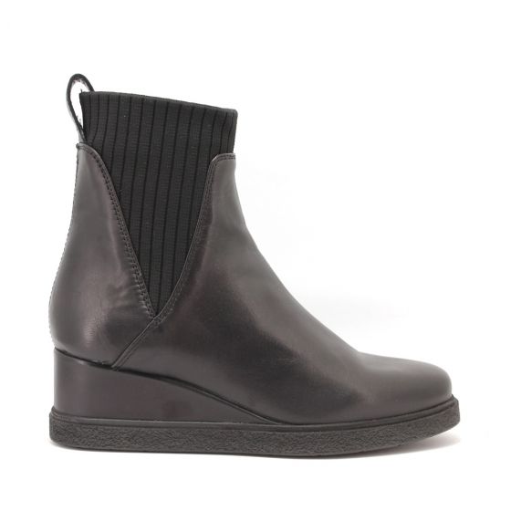 Unisa enkellaars Jualo F22 VU Black
