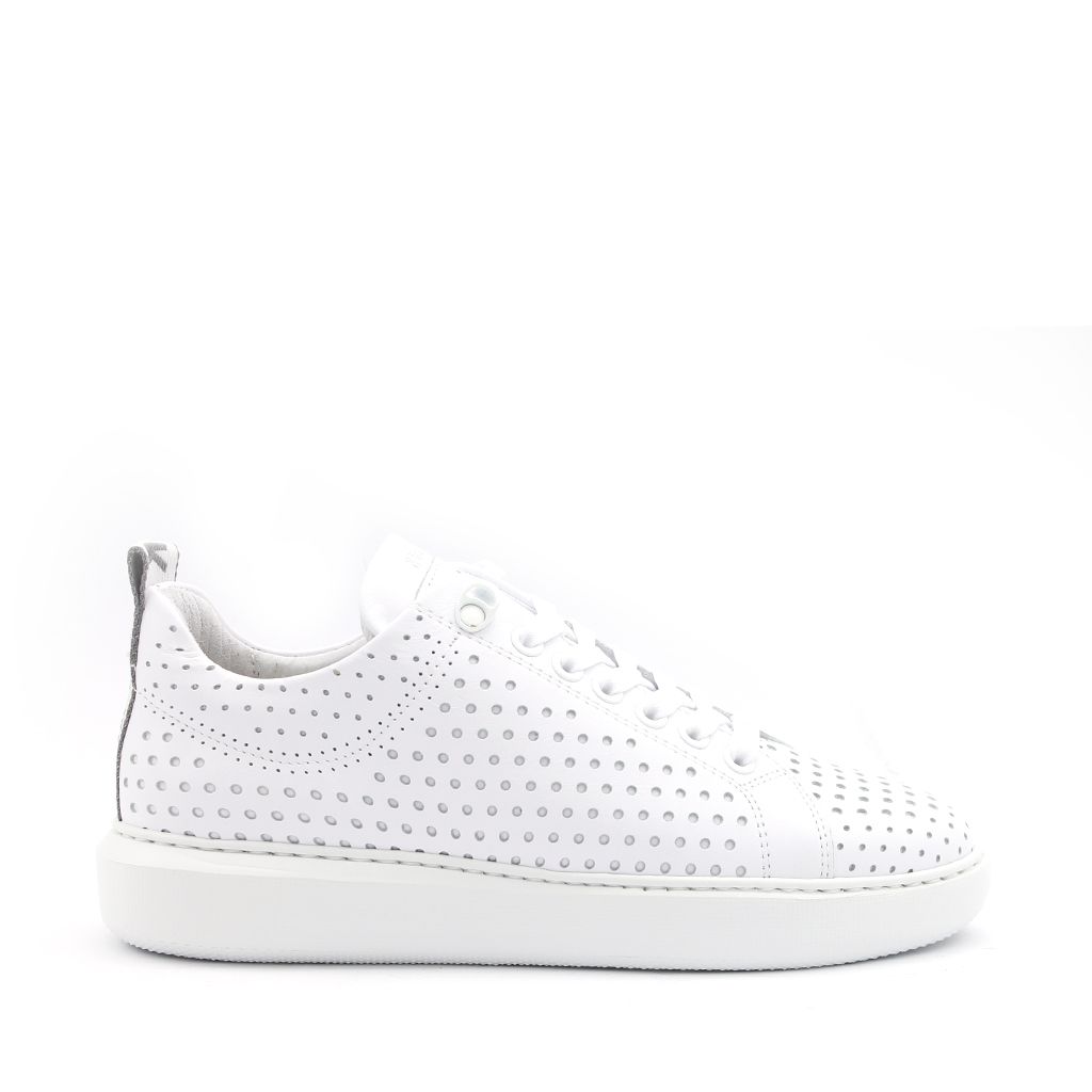 Bekijk hier de Rox Marlow 21034300 WHITE LEATHER van Nubikk | by SHUZ