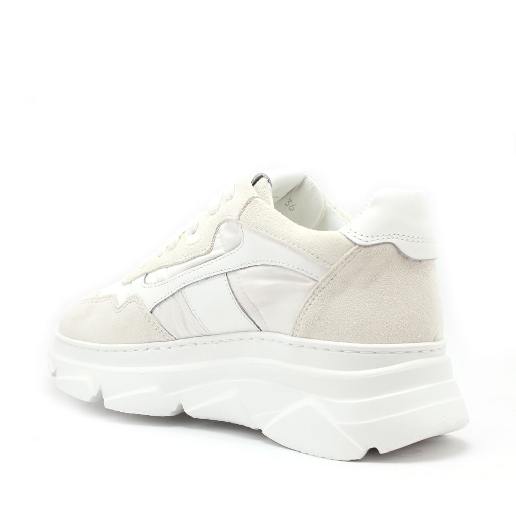 Witte hotsell sneakers copenhagen