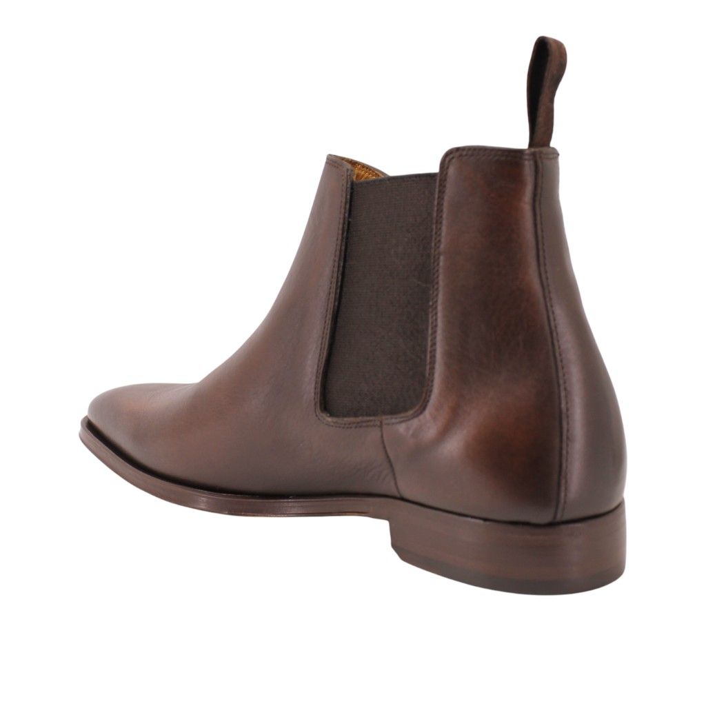 Floris van Bommel Raffa 09.01 SBM-60014-21-01 SBM-60014-21-01 Bruin