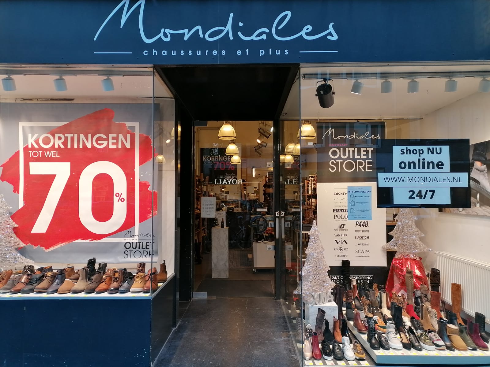 Vrouw Belonend Winkelcentrum Mondiales Outlet